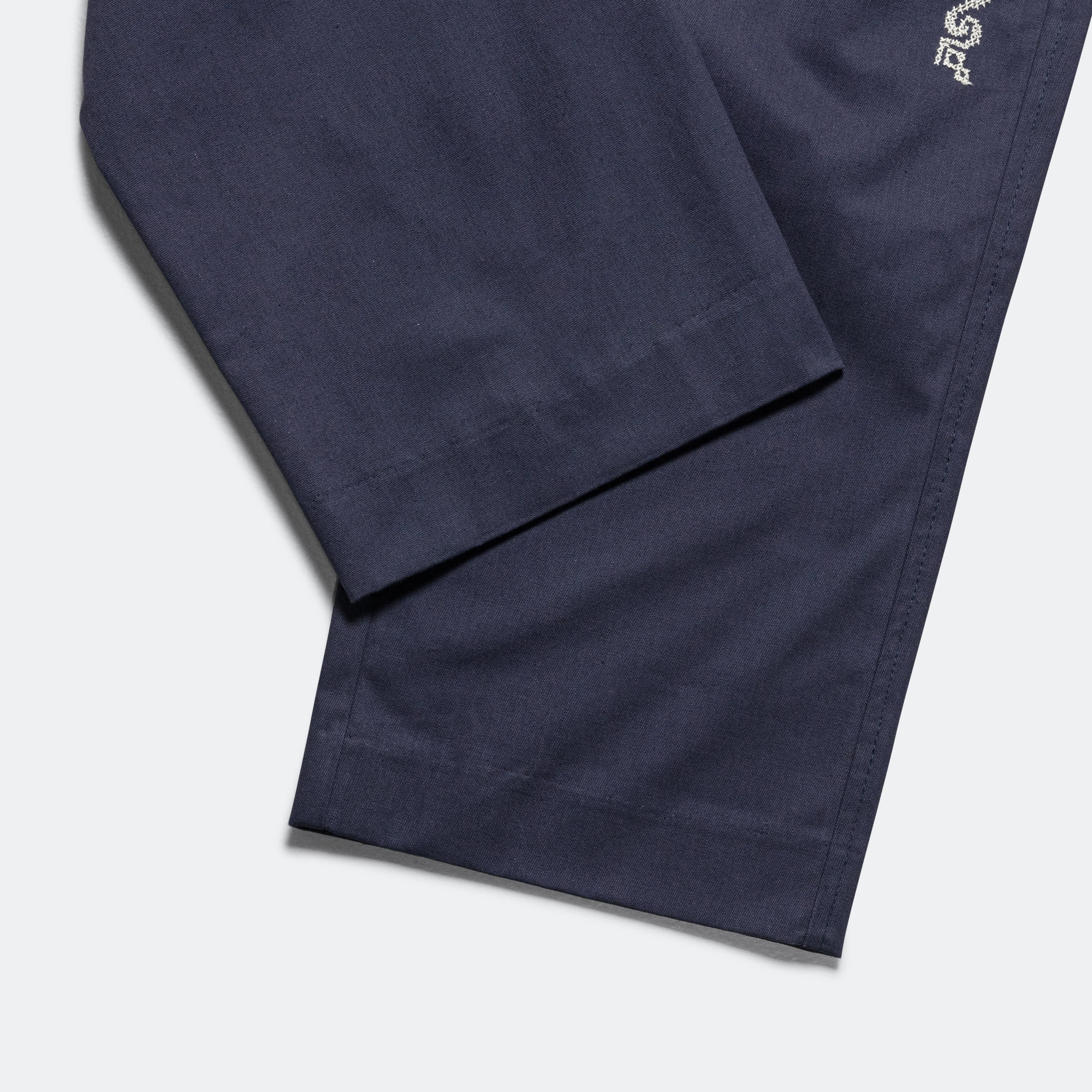 Here’s an optimized title for the product:

Barwaz Mens Navy Cotton Drill Trousers - Comfortable and Stylish Casual Wear