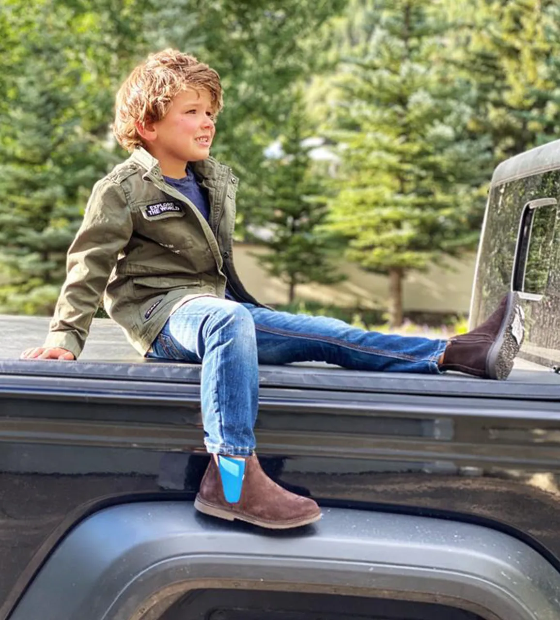 Suede Chelsea Boots in Brown with Blue Elastic