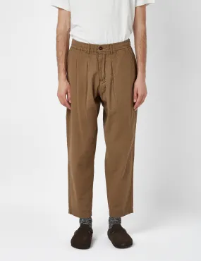 Universal Works Pleated Seersucker Track Pant (Relaxed) - Olive Green