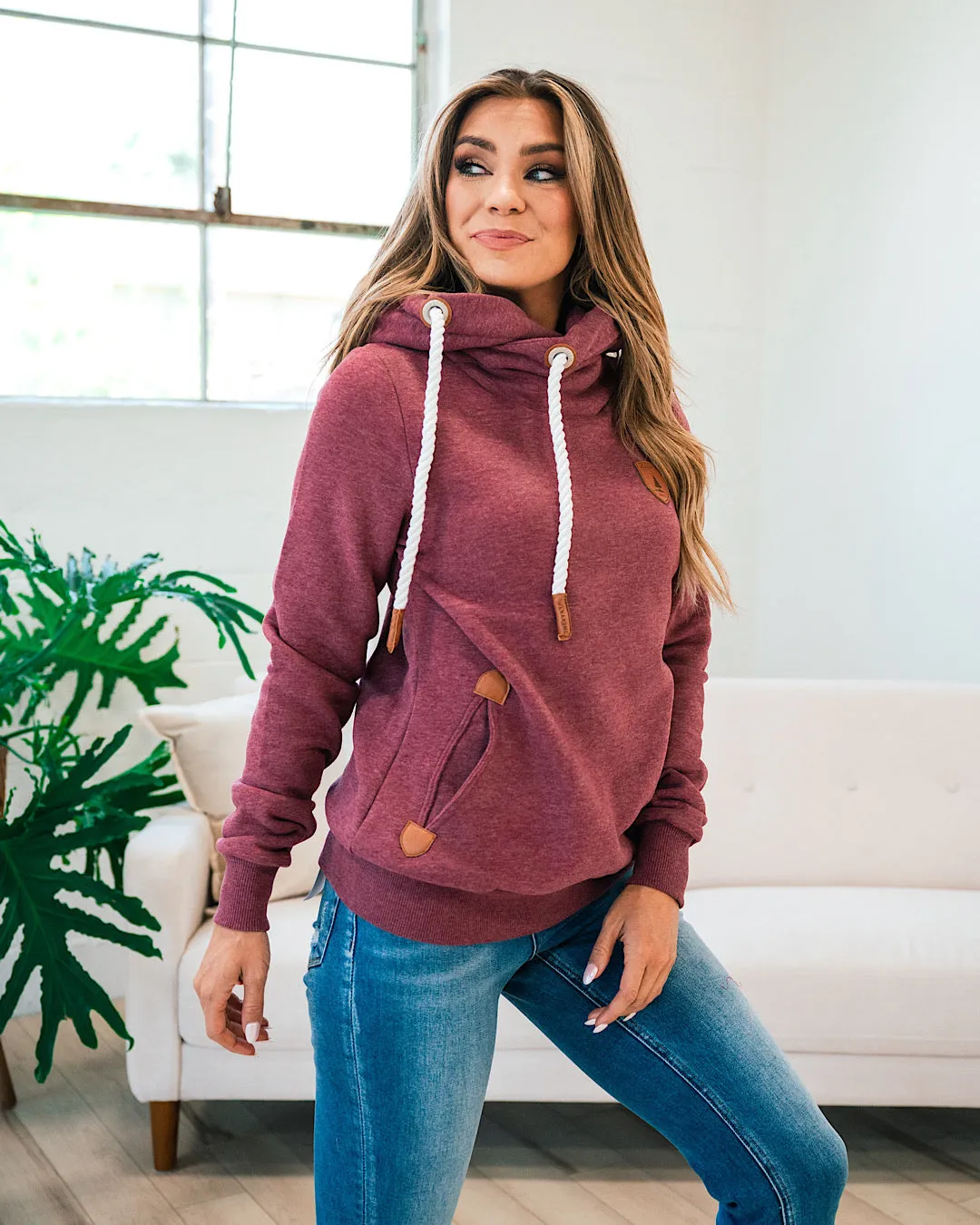 Wanakome Artemis Hoodie - Merlot