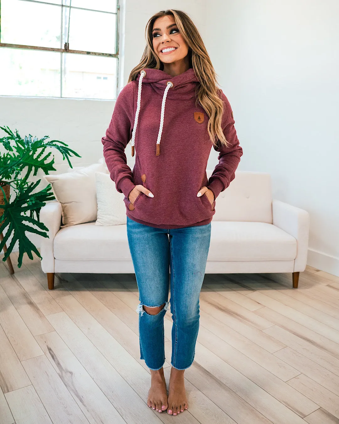 Wanakome Artemis Hoodie - Merlot